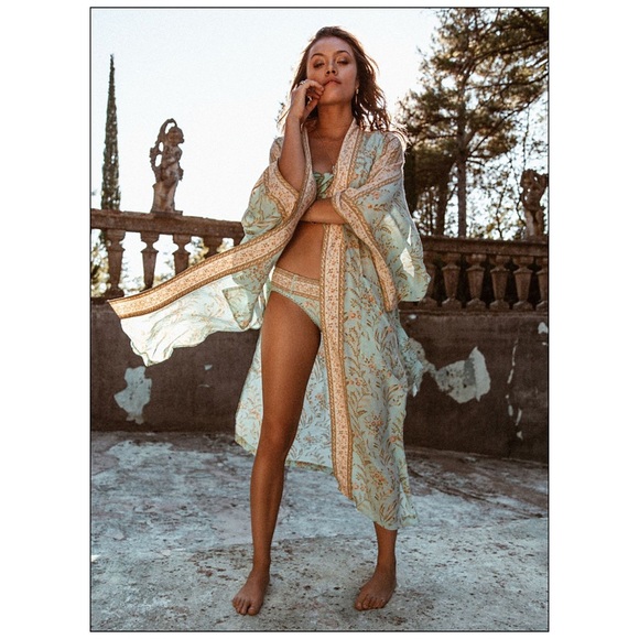 Spell & The Gypsy Maisie (Sample) Maxi Robe Kimono One Size - Picture 4 of 15